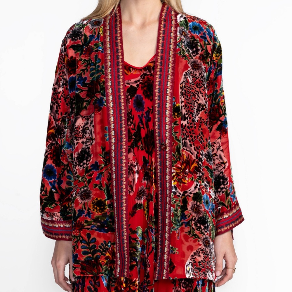 Johnny Was Merhawi Kimono animal Size small Reversible Silk Embroidered